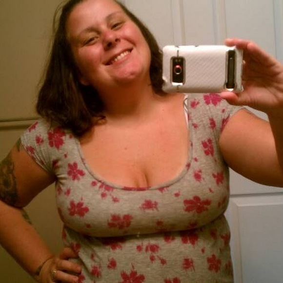 Meet your Posher, Michelle - Picture 1 of 1